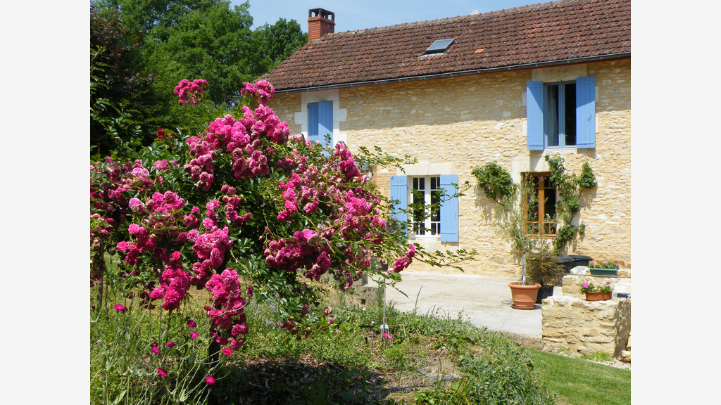 Vente camping gîtes sur 4 hectares à Sarlat