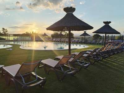 Vente village de vacances 50 hébergements Ardèche