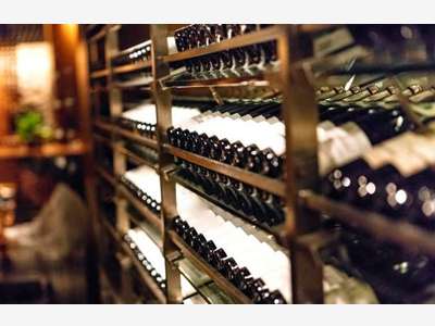 AV cave à vins produits régionaux empl N°1 Landes