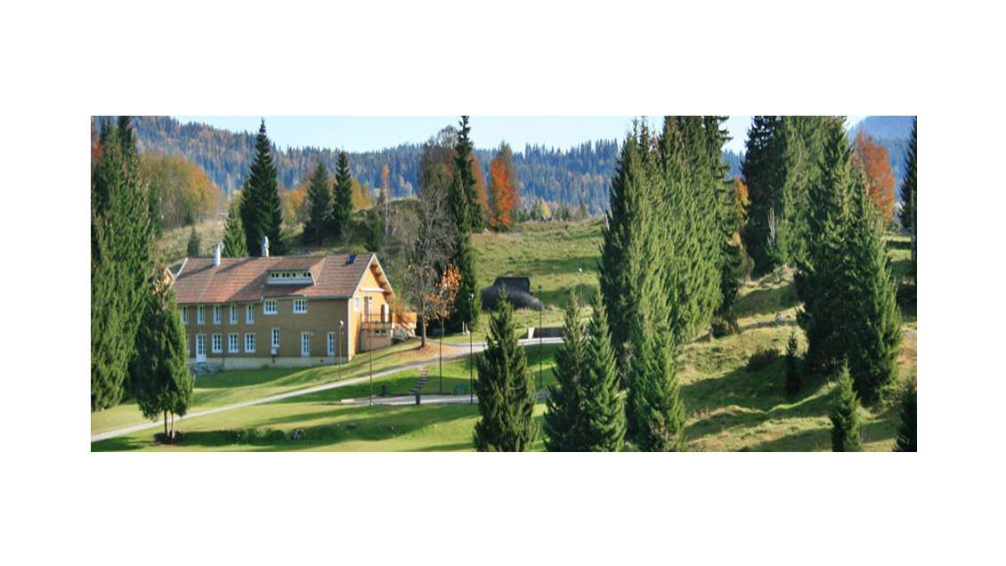 AV mûr et fonds centre d'hébergement aux Rousses