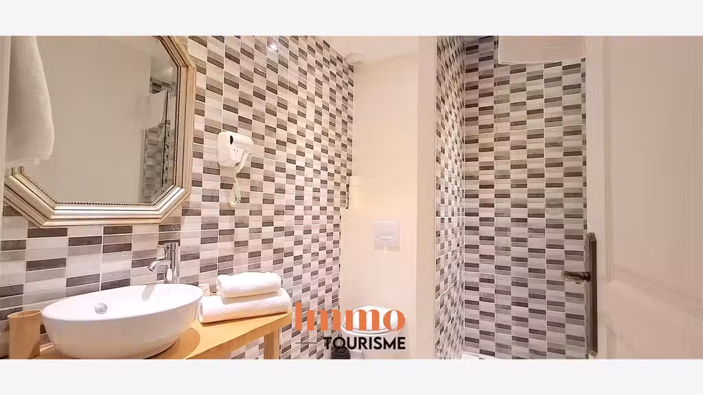 Propriété chambres d'hôtes et piscine blaye
