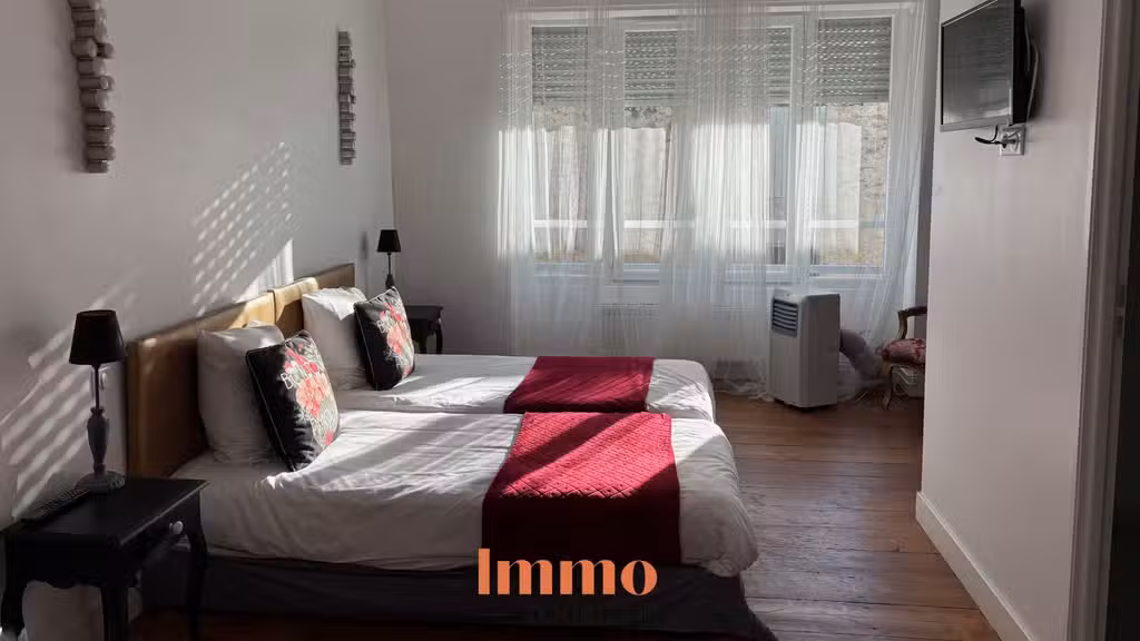 Propriété chambres d'hôtes et piscine blaye