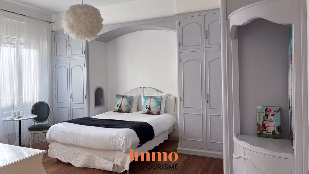 Propriété chambres d'hôtes et piscine blaye