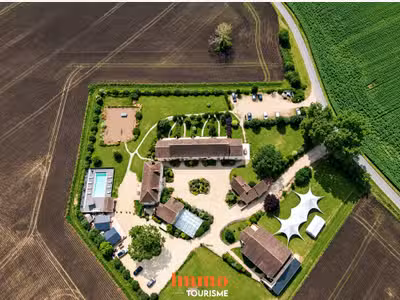 DOMAINE EVENEMENTIEL COMPLET aux portes de