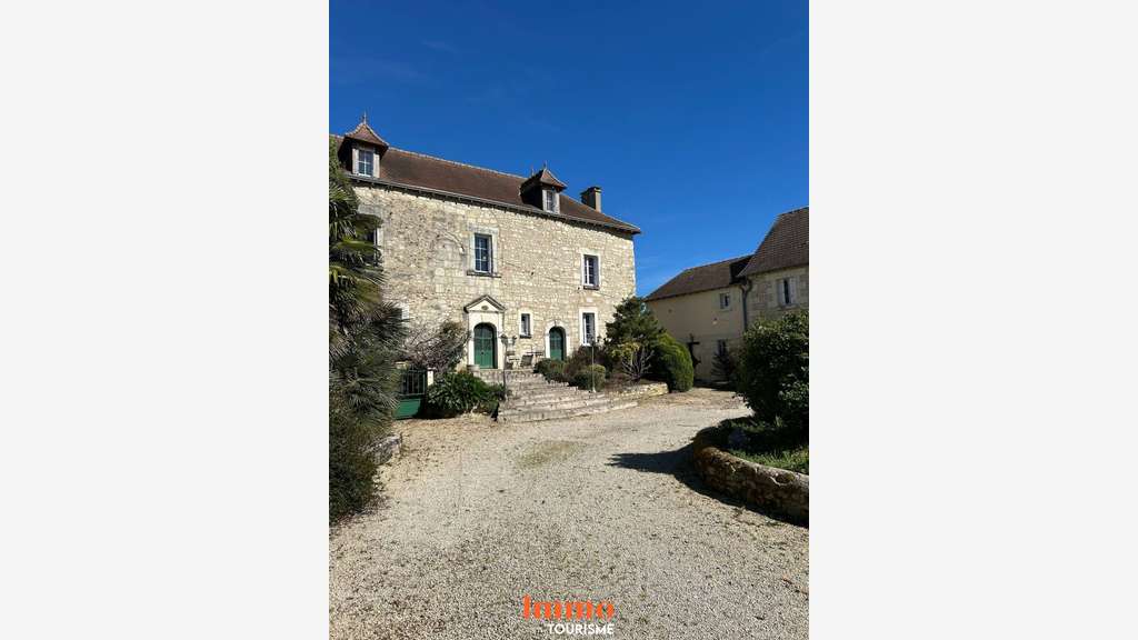 DOMAINE EVENEMENTIEL COMPLET aux portes de