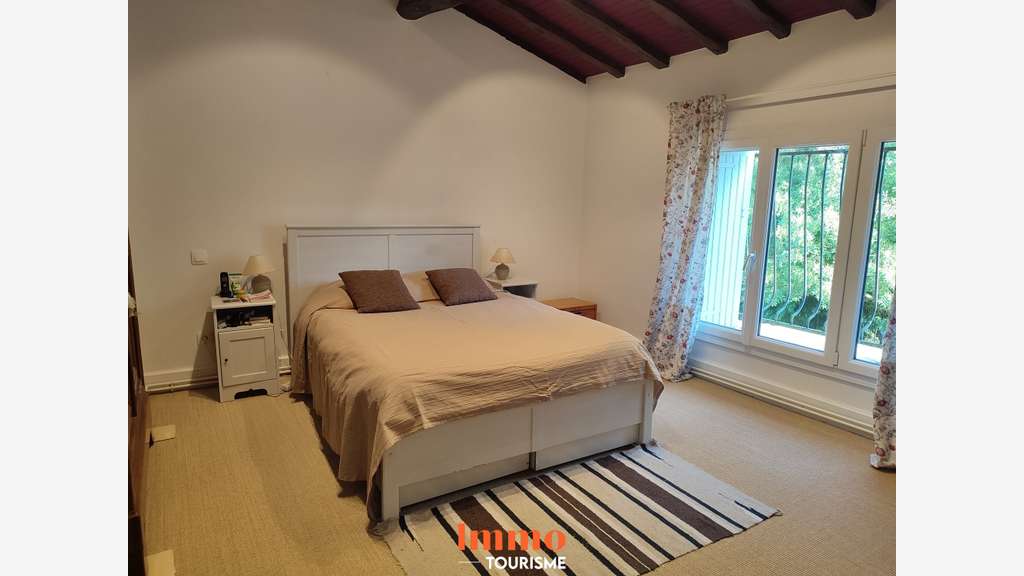 Vente Propriété charentaise avec 2 gîtes Frontenay