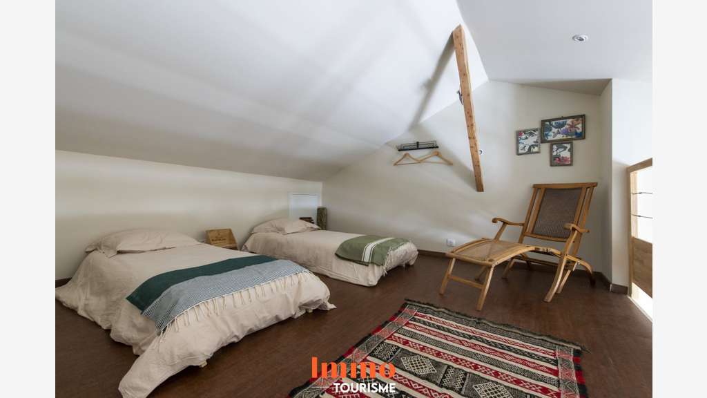 AV maison immeuble de 4 appartements à La Rochelle