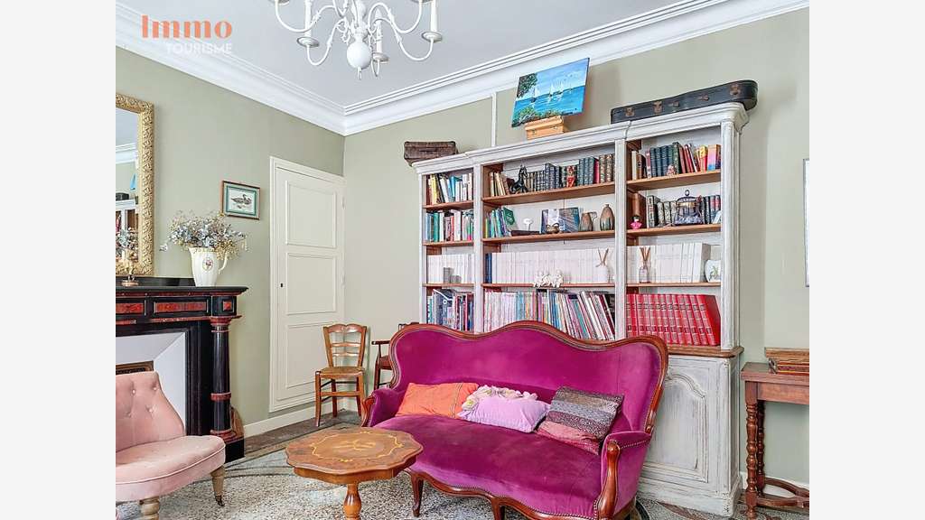 DEMEURE de CHARME DU 19ième s. AVEC CHAMBRES