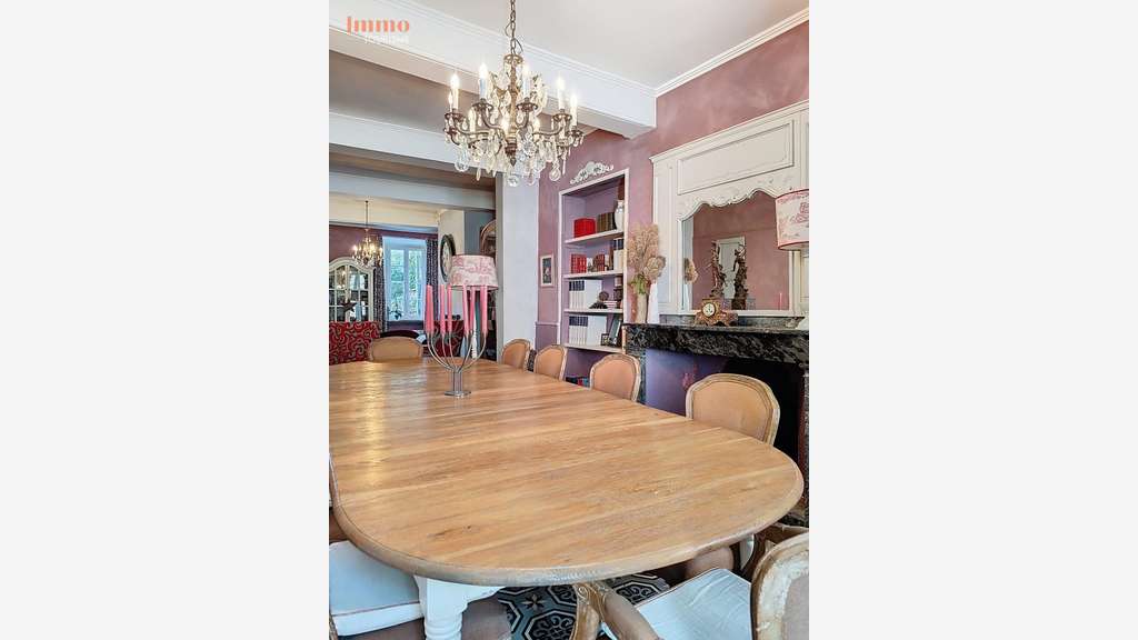DEMEURE de CHARME DU 19ième s. AVEC CHAMBRES