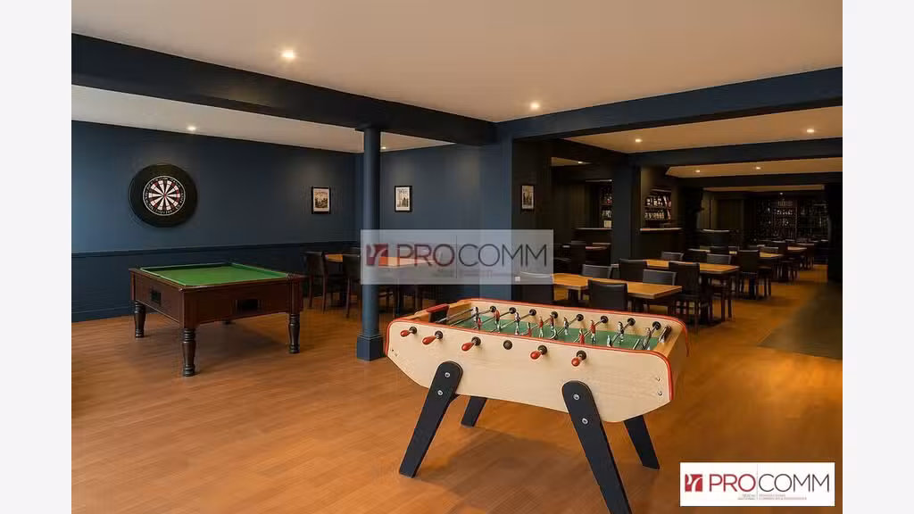 Bar d'ambiance de 200m² vendre à Chartres centre