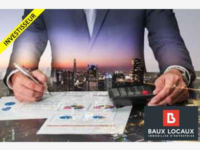 Local commercial de 236m² à vendre à Châteaurenard