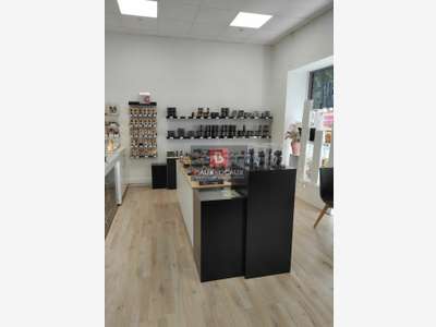 Vente chocolaterie artisanale glacier à Nîmes