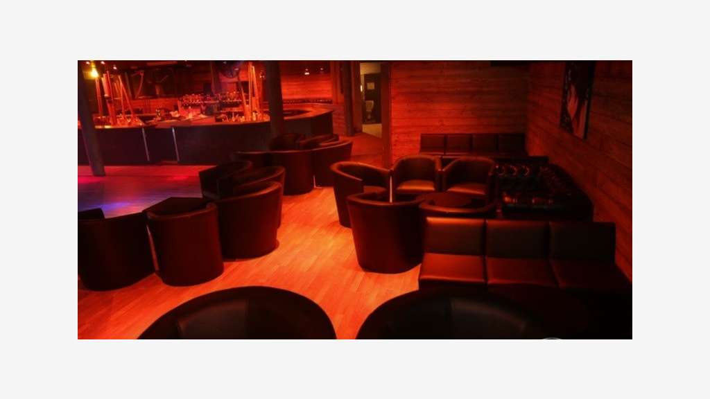 AV parts sociales discothèque proche Rennes