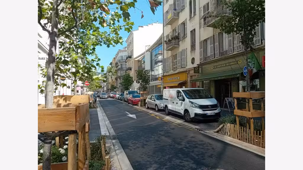 A céder superbe coffee shop parfaitement équipé  