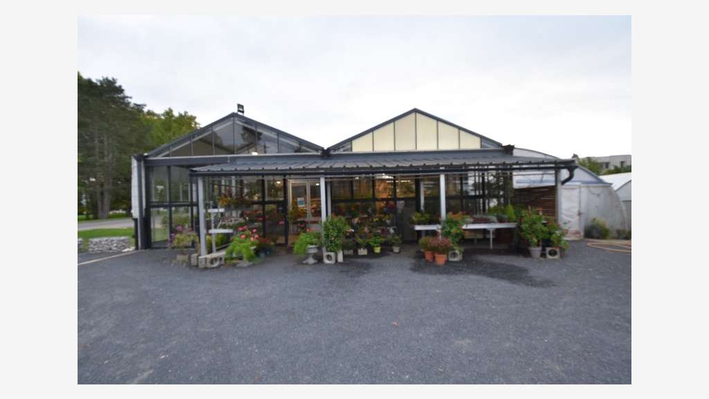 FDC fleuriste idéalement situé à vendre Digoin 71