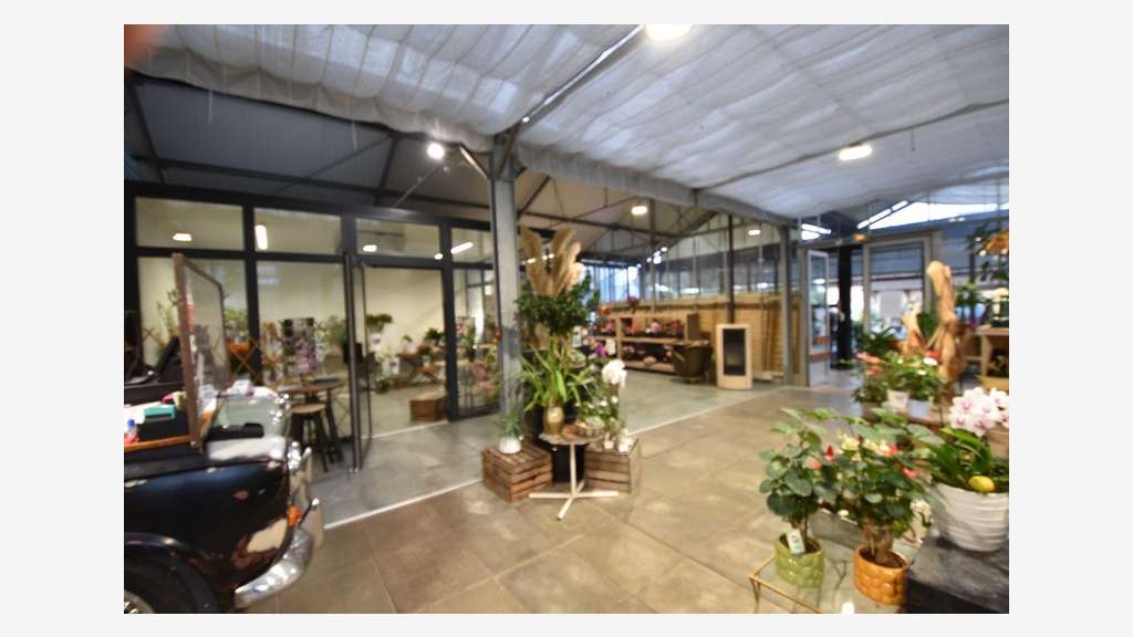 FDC fleuriste idéalement situé à vendre Digoin 71