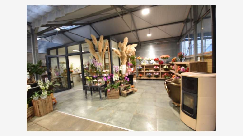 FDC fleuriste idéalement situé à vendre Digoin 71