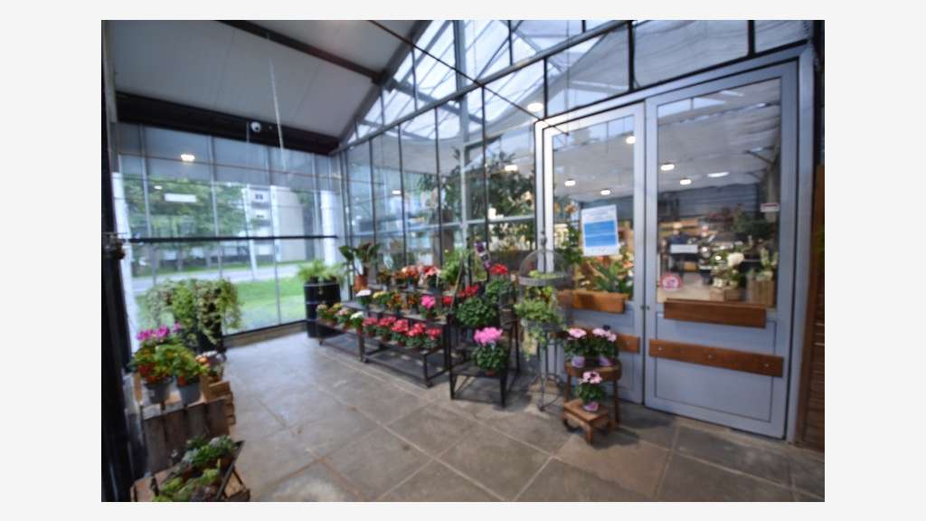FDC fleuriste idéalement situé à vendre Digoin 71