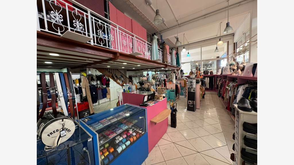 Vente commerce prêt-à-porter à Rémire-Montjoly 