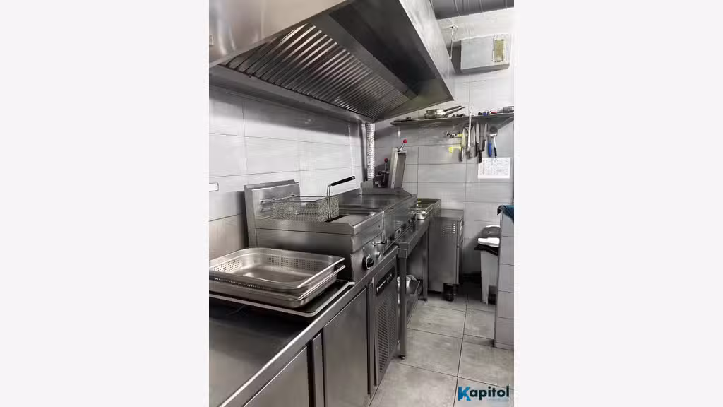 Restaurant clé en main extraction à vendre Cachan 
