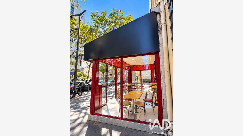 Vente restauration rapide avec extraction  à Paris