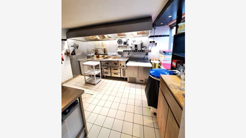 Vente FDC restauration rapide empl strat à Vitré