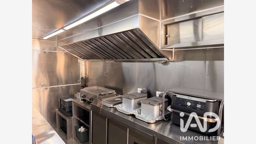 Vente food truck snack clé en main à Hyères