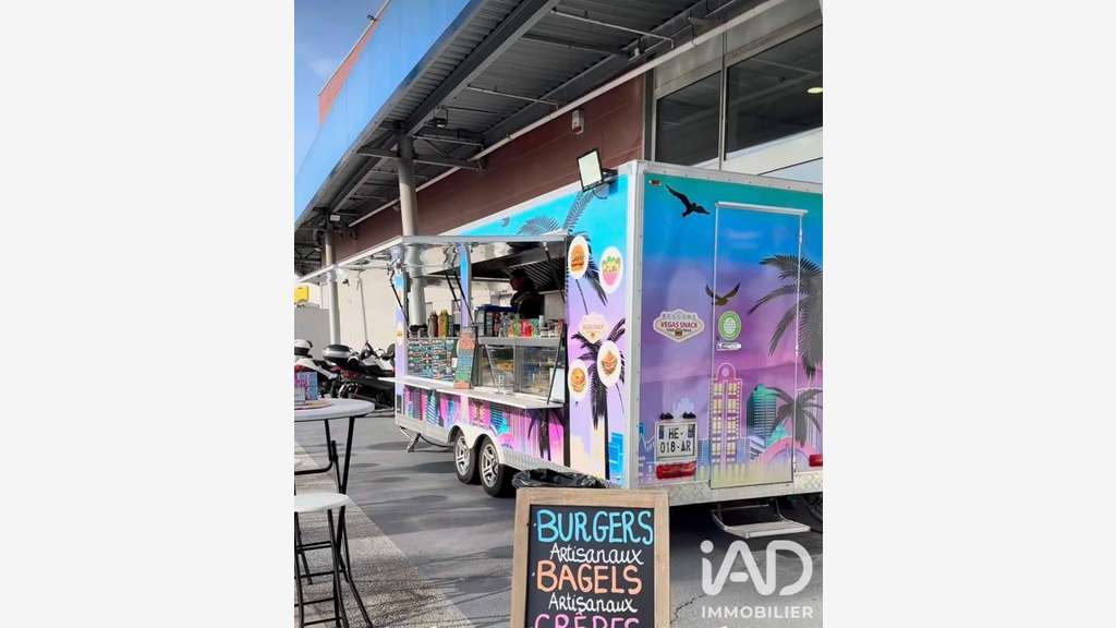 Vente food truck snack clé en main à Hyères