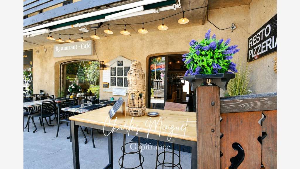 AV FDC restaurant-pizzeria au Monêtier-les-Bains