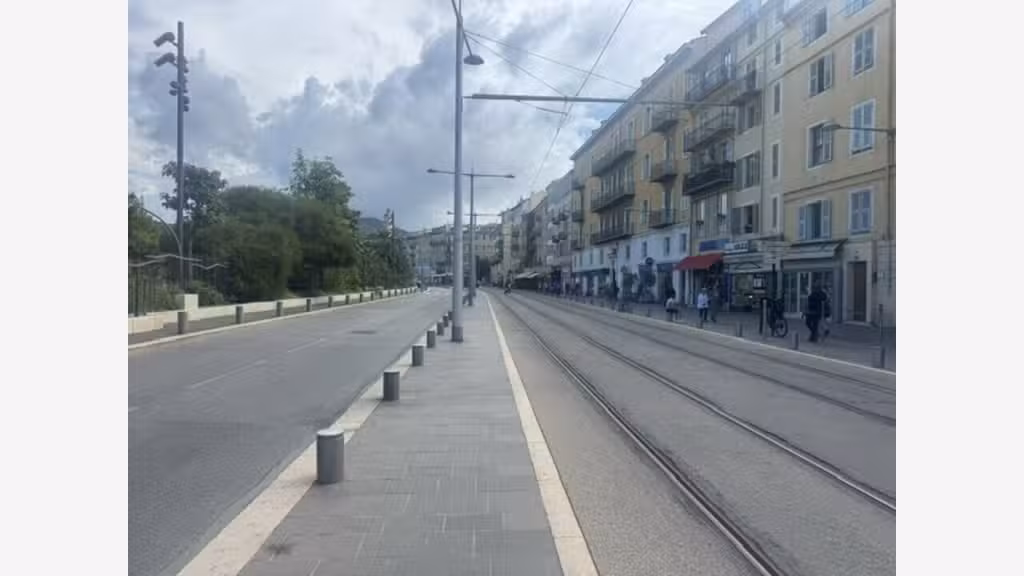 Vente sandwicherie sans cuisson dans le Vieux Nice