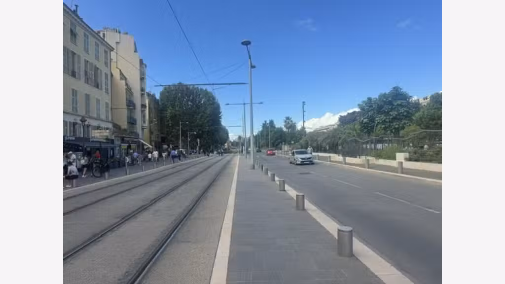 Vente sandwicherie sans cuisson dans le Vieux Nice