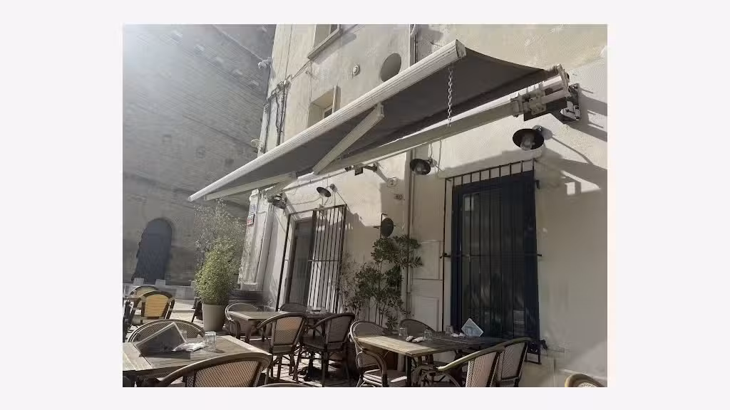 Café Restaurant Rapide Licence III Théâtre Antique