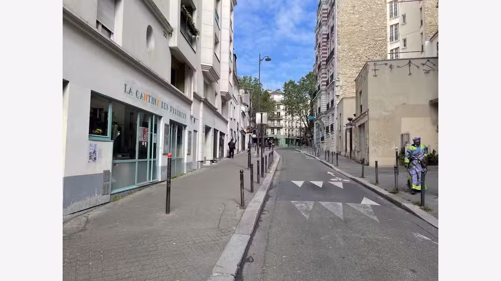 Vente petit local restauration sans cuisson 75020