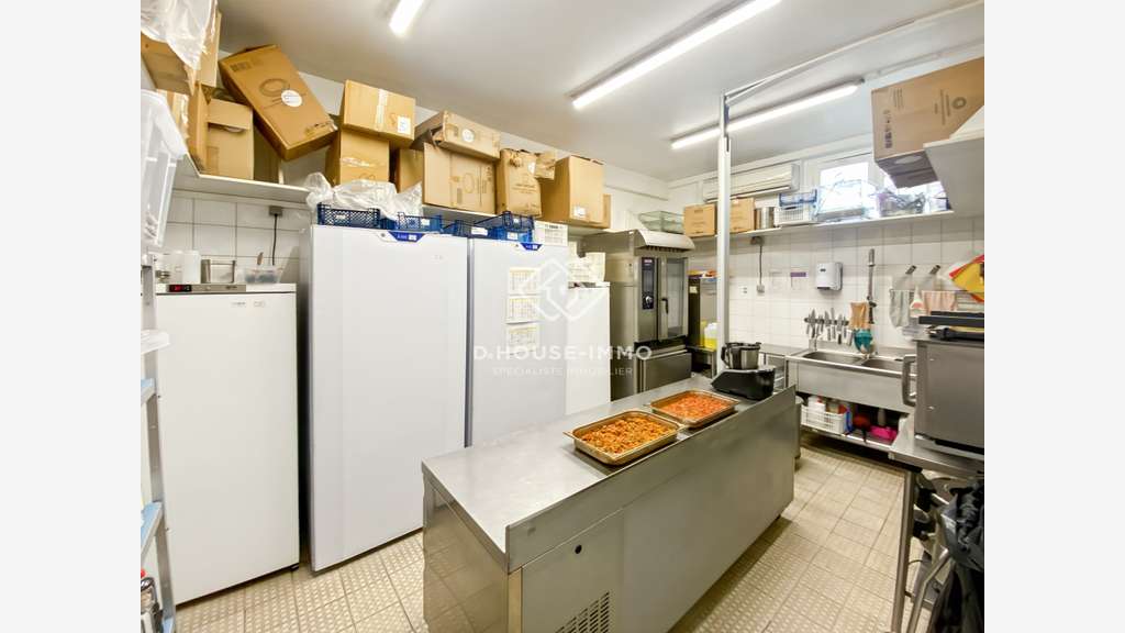Cède FDC restauration traiteur à Paris 75008 75009