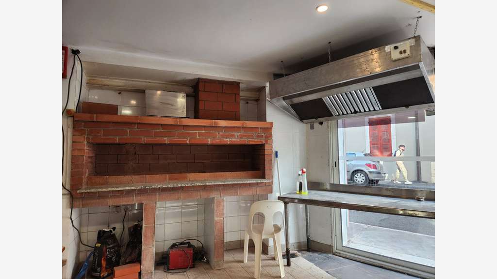 Restaurant ultra-équipé rénové à vendre à Pau