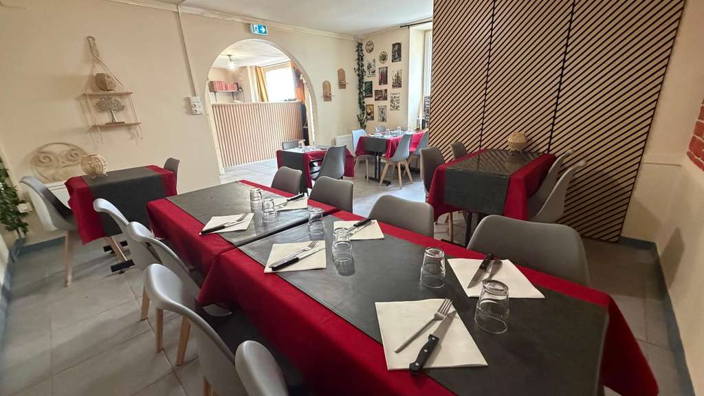 Vente restauration rapide avec logement Pluméliau