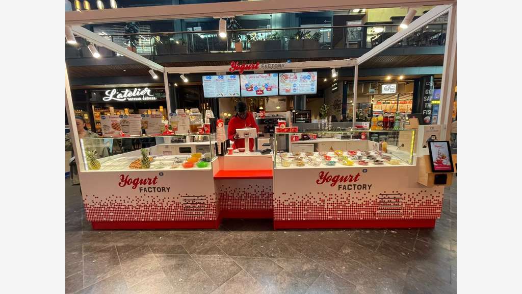 Ouvrez kiosque glace avec terrasse St Etienne