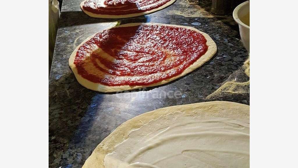Vente pizzeria à emporter Rentabilité 64K à Velaux