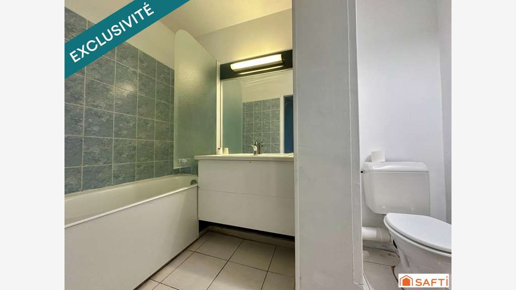 Vente hôtel avec 28 N° idéalement placé à Sermoise