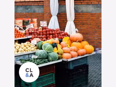 Vente cours des halles dans ville moyenne d'Eure