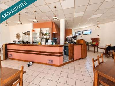 Pizzeria à Gresse-en-Vercors — Murs et fonds de co