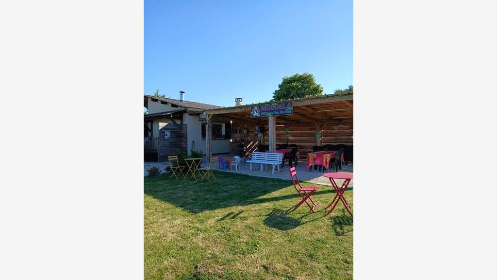 Vente Pizzeria Traiteur murs + fonds à Beaupouyet