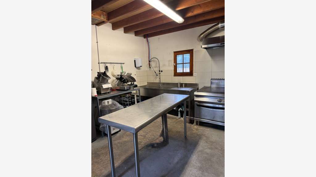 Vente Pizzeria Traiteur murs + fonds à Beaupouyet
