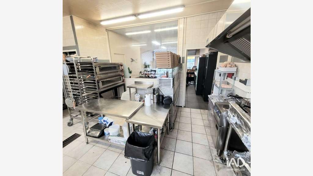 Vente pizzeria de 78m² au coeur de Carros
