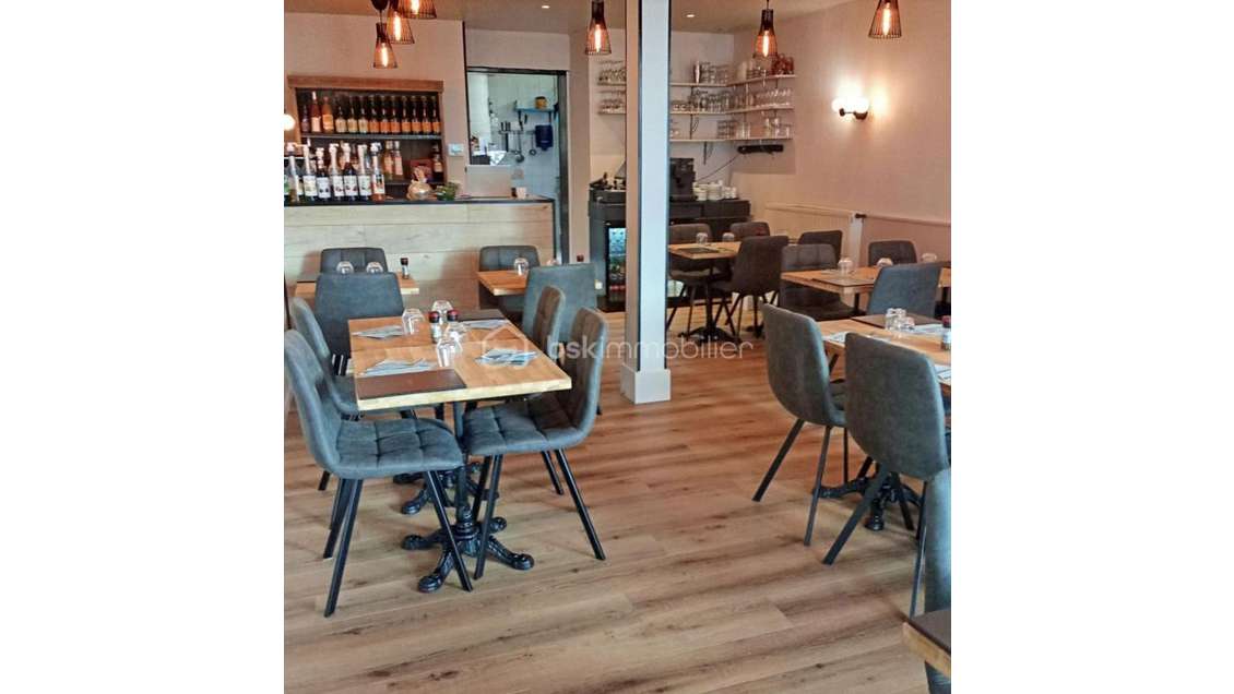 Vente crêperie emplacement exceptionnel Chateaulin