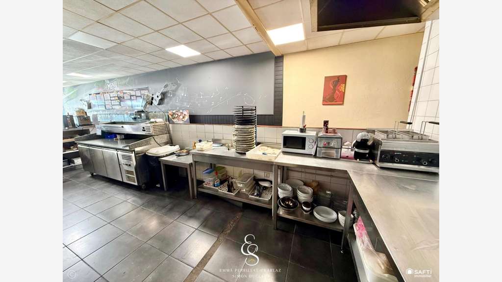 Vente fonds de commerce de pizzeria clé en main.