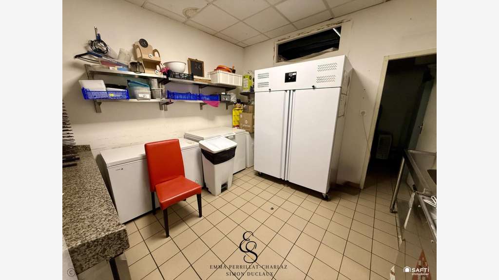 Vente fonds de commerce de pizzeria clé en main.