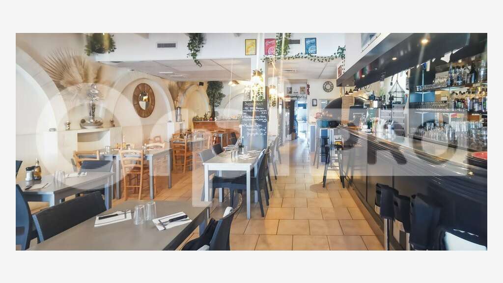 AV restaurant pizzeria empl idéal au Cap d'Agde