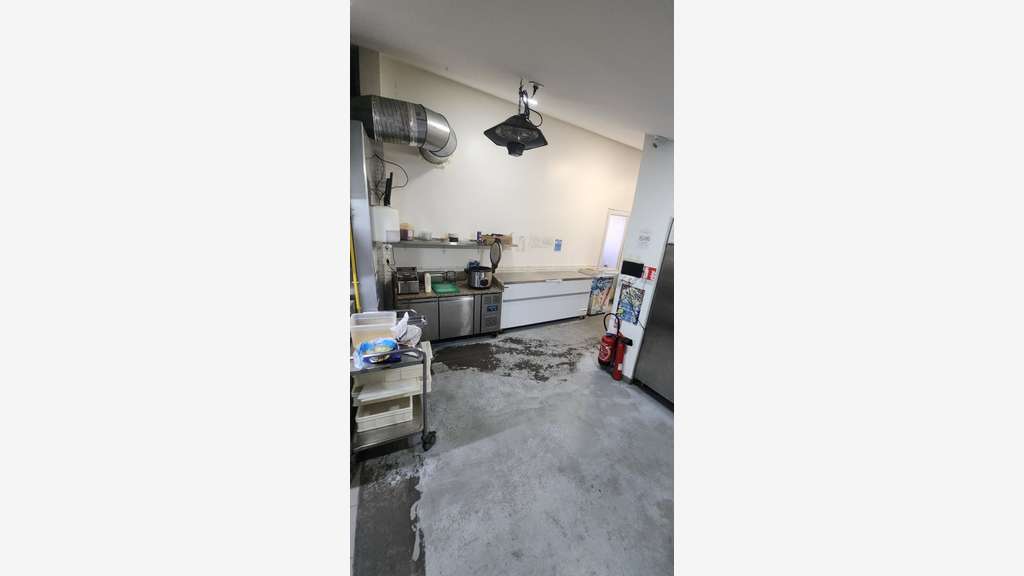 Vente FDC restauration rapide aux Lilas