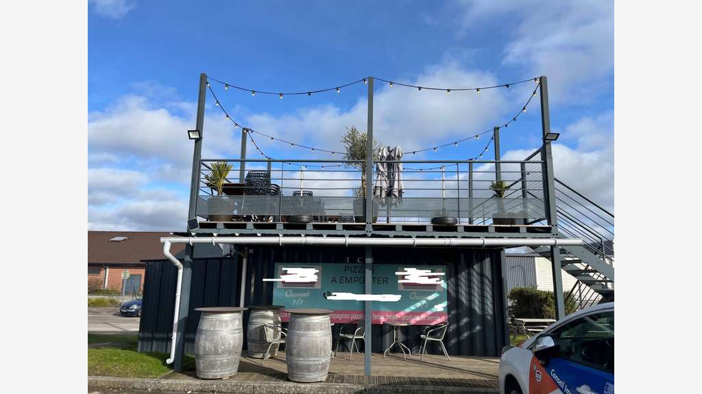 Fonds de Commerce d'une Pizzeria avec rooftop à